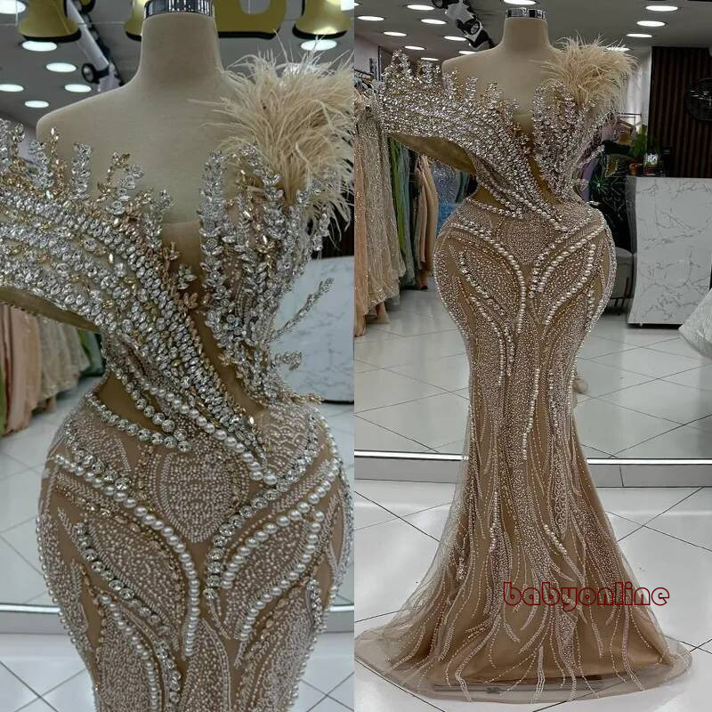 Luxurious Champagne Prom Dress For African Women ASO EBI V Neck Illusion Pearls Crystal Beaded Formal Evening Party Gowns Formal Celebrity Birthday Go