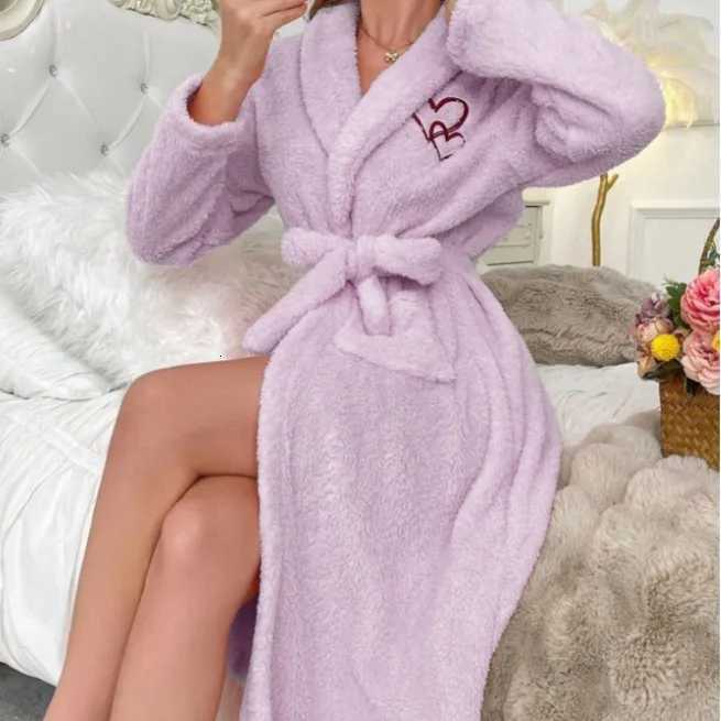 Sleep Lounge Women's Women's long autumn and winter bathrobe flannel thick nightgown coral velvet soft home gown nightgownC260924 - view 4
