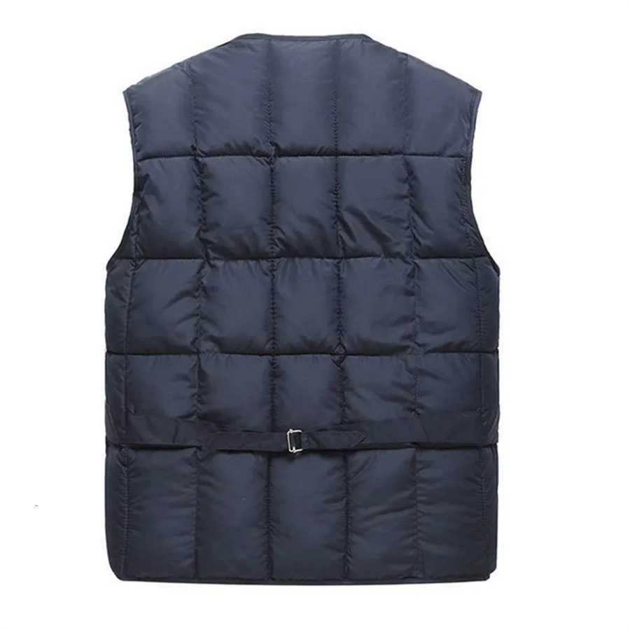 Jackets Hoodies 2027 Men's Outdoor Cotton Padded Vest Multi-pockets Design Men Outdoor Casual Vests Autumn Winter Warm Zipper Sleeveless Jacket 4 - view 5