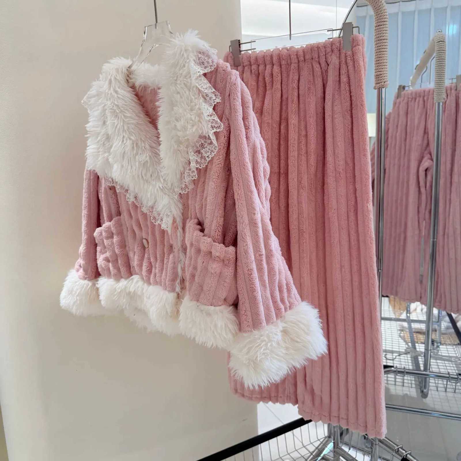 Sleep Lounge Women's Sweet Thick Coral Fleece Pink Sleepwear Winter Women's Pajamas French Style Home Clothes Set Warm Pijama Can Be Worn Ou - view 5