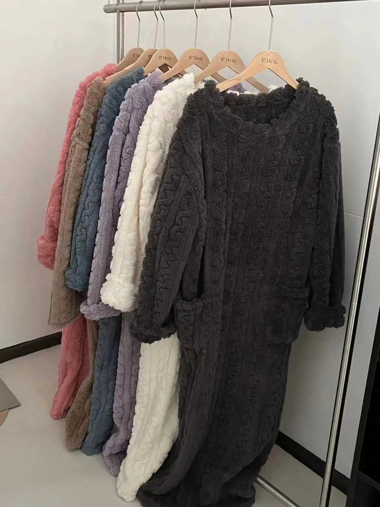 Lounge Women's Sleep Winter Long Sleeve Double Pocket Flannel Nightgowns Women Loose Solid Sleepwear Jacquard Night Dress Thickened Warm Nightdre - view 3