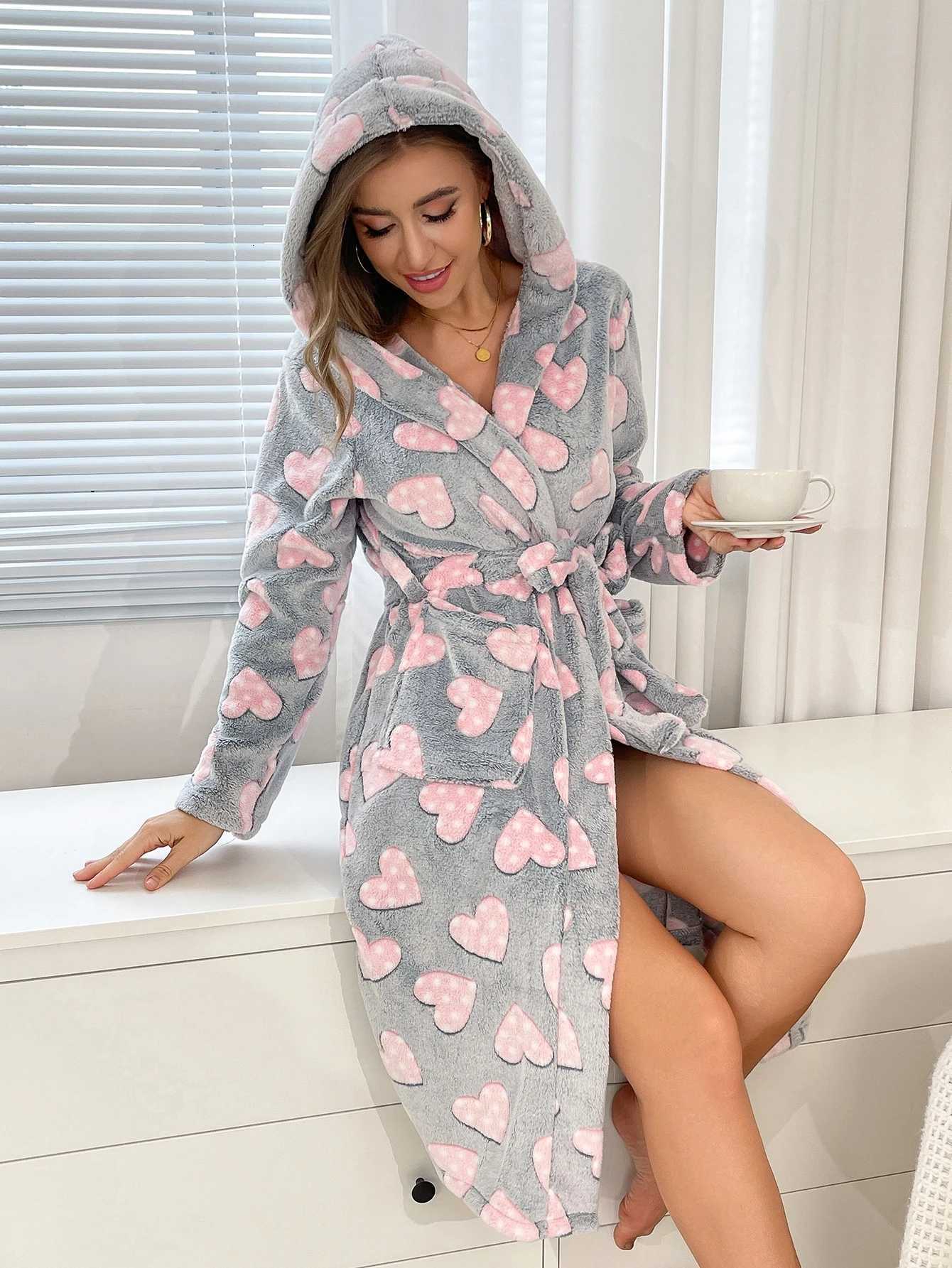 Sleep Lounge Women's Women Cartoon Print Hooded Flannel Bathrobe Belted Wrap Robe With Pockets Autumn Winter Warm Loungewear Sleepwear NightgownC - view 6