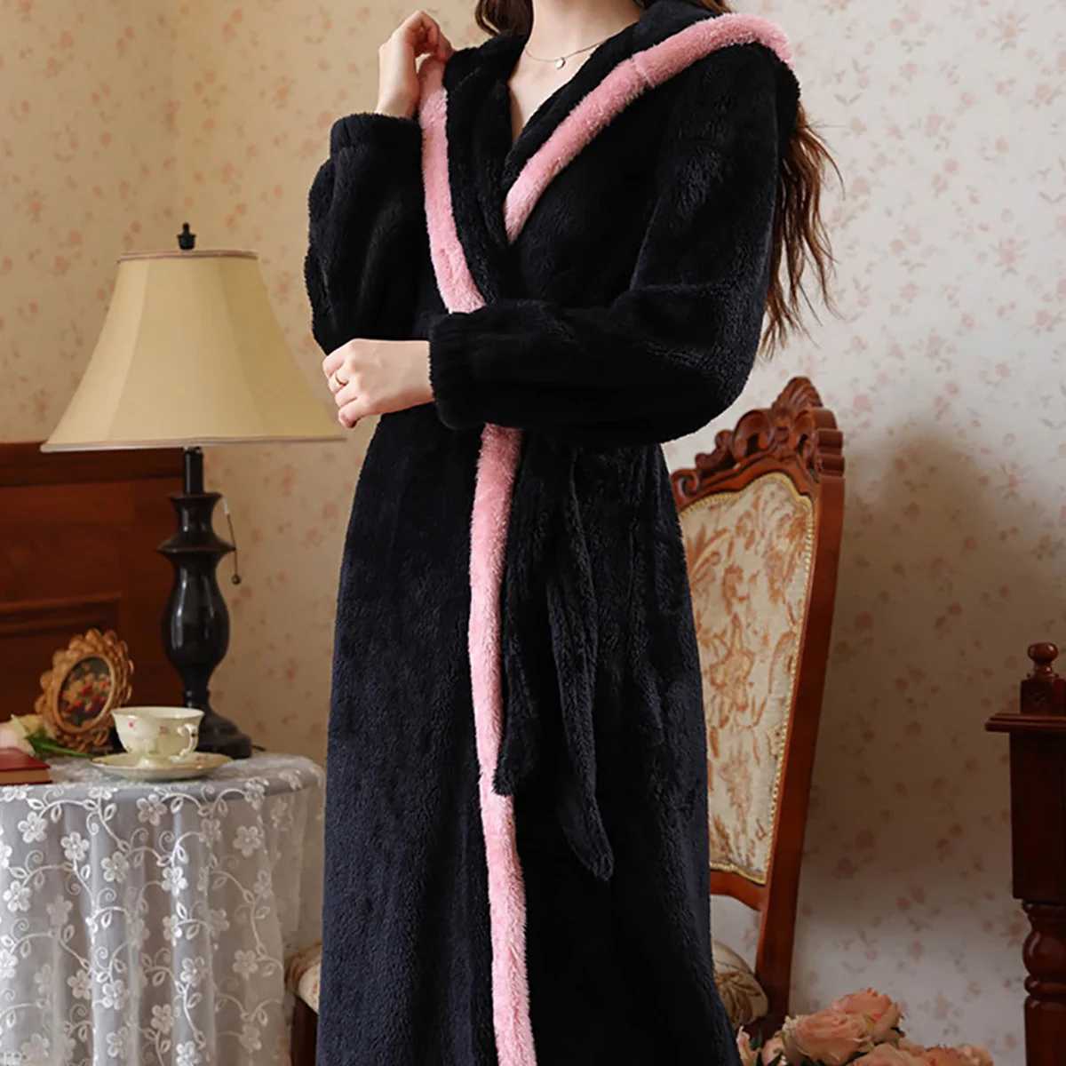 Lounge Women's Sleep Winter Women Long Sleeved Long Sleeved Thick Hooded Flannel Pajamas Sweet Princess French Loose Plus Size Girls BathrobeC260