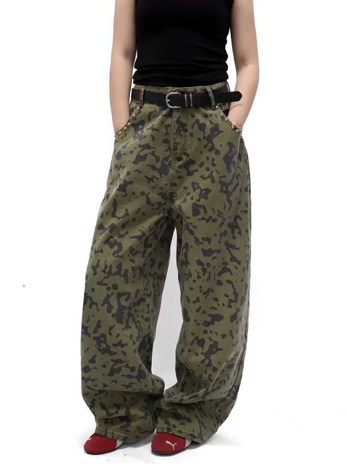 Men's Jeans Vintage Camouflage Men's Jeans Fashion Washed Casual Wide Leg rivet Denim Pants Autumn Winter Loose Male Trousers H260924