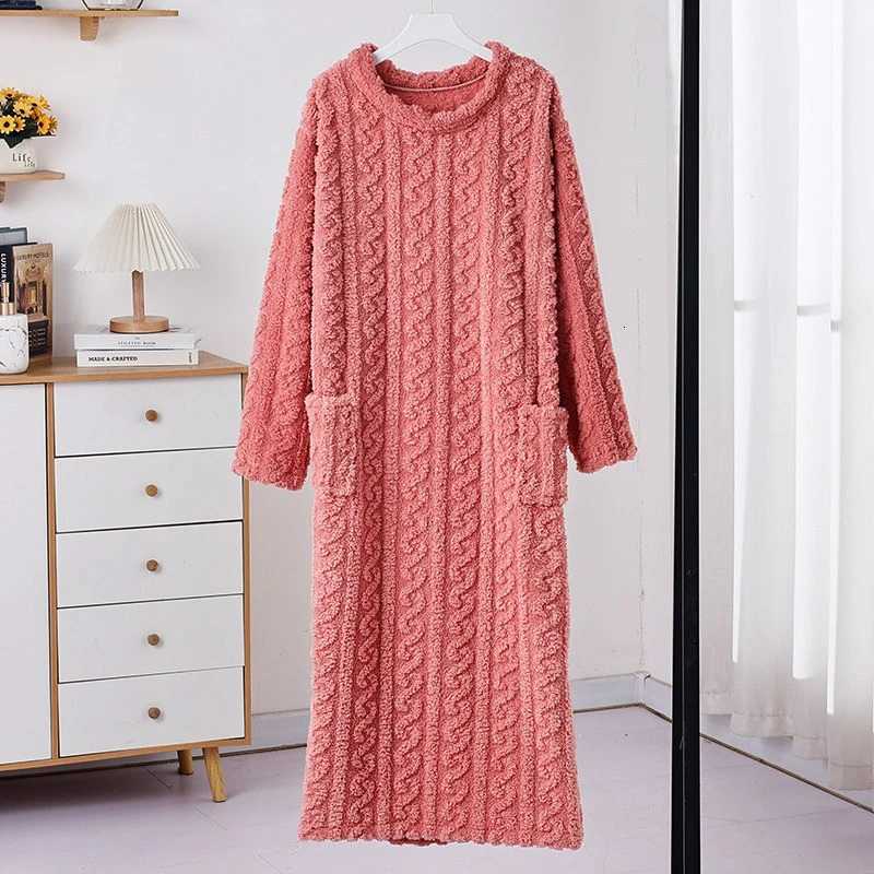 Sleep Lounge Women's Jacquard Nightgown Coral Fleece Robe for Women Loose and Warm Homewear Fleece-Lined and Thickened Mid-Length Flannel Pajamas - view 5