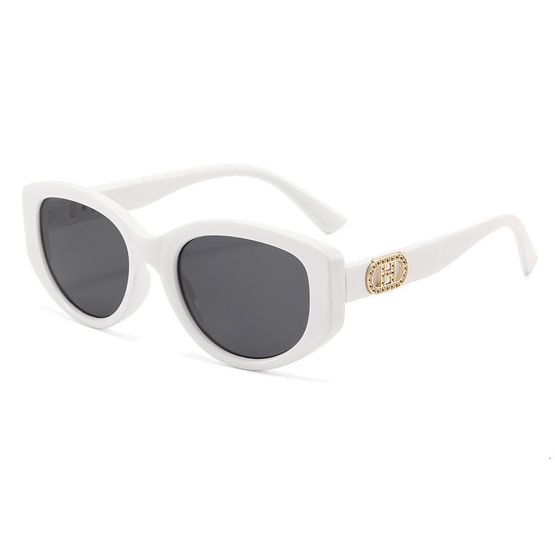 Luxury Brand Designer Sunglasses 2026 New Lightweight Frame For Women, Face Slimming, UV Protection, Trendy Daily Accessory, Cat Eye Sunglasses - view 6