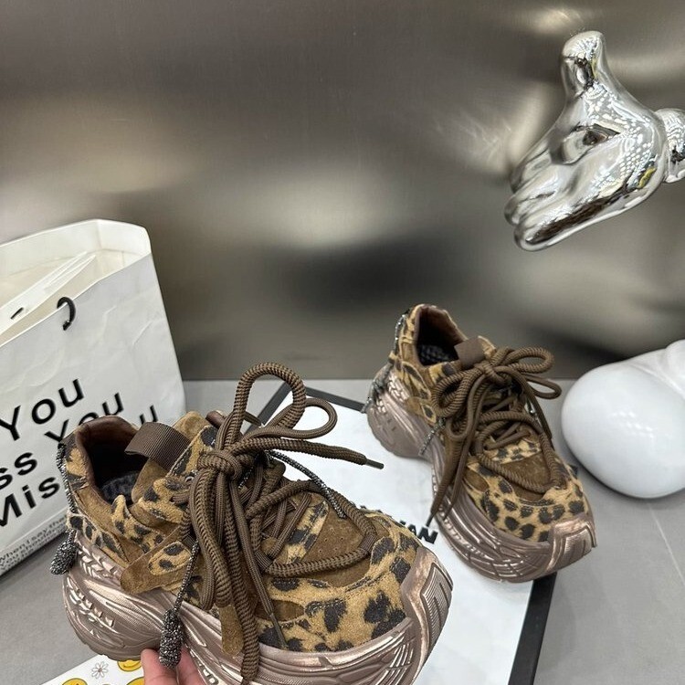 Leopard print sneakers for women, 2026 autumn new vintage suede platform thick-soled height-increasing casual sports shoes wholesale - view 4