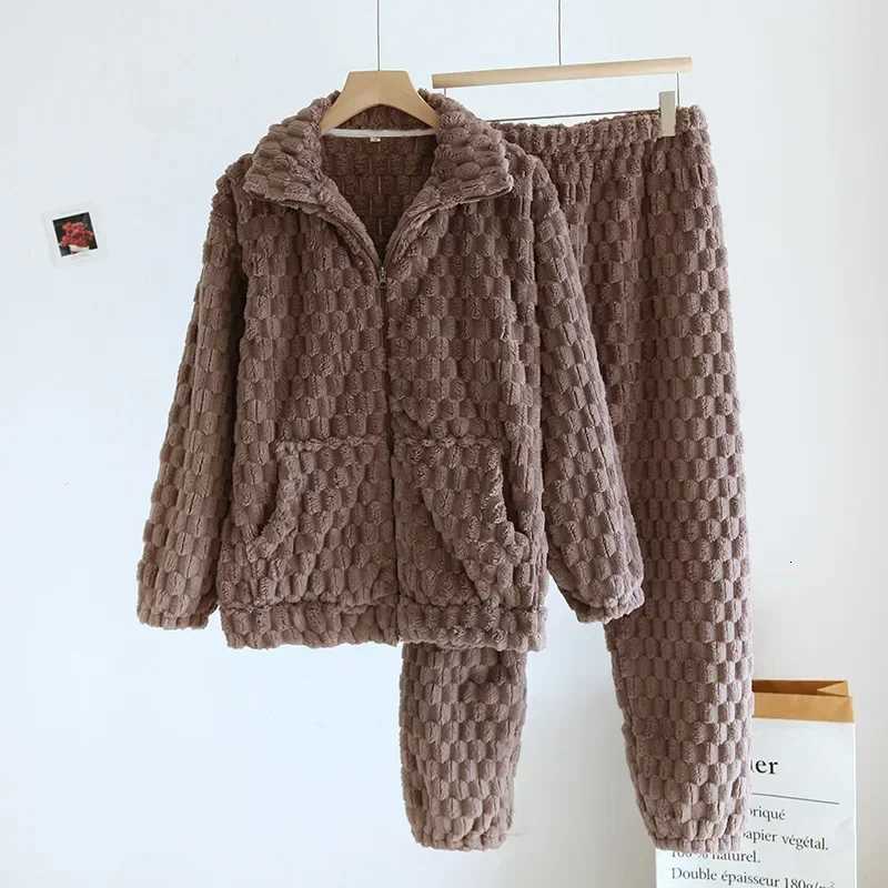 Sleep Lounge Women's 2026 Autumn/Winter Couple Pajama Set Flannel Large Thickened Warm Men's And Women's Long Sleeve Pants Coral Plush  - view 5