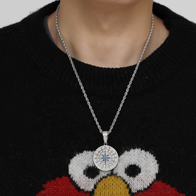2026 Hip Hop Pendant Necklace 18K White Gold Plated Iced Out Jewelry Moissanite Bling Moissanite Compass Pendant Link Chain for Parties - view 3