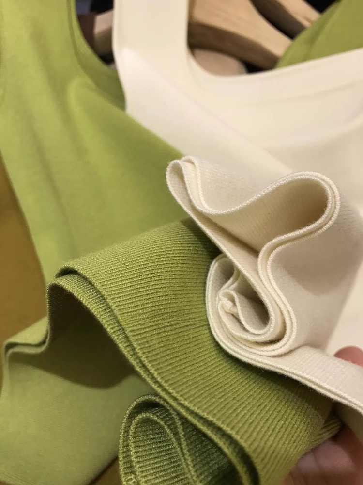 Chic White Knitted Strap Vest Women's Inner Wear Base Shirt Sexy Sleeveless Square Collar Top Summer Outerwear - view 5