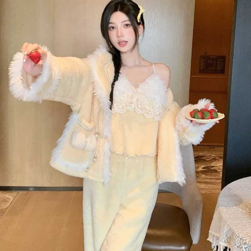 Sleep Lounge Women's Thick Coral Fleece Sleepwear Set Long Hooded Winter Home Clothes Sweet Cartoon Print Warm Home Suit Polyester Fiber Long Sle