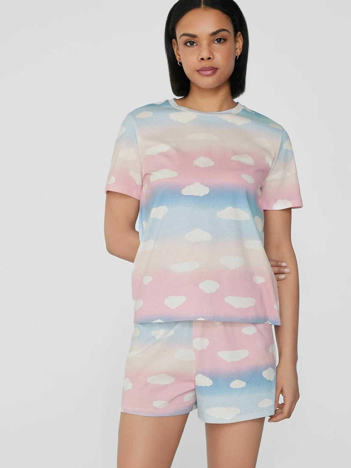 Women's Sleep Lounge Women's Four-Season Spring and Summer Pajamas Casual Loose Colorful Printed Short-Sleeved Shorts Women's Pajama Se