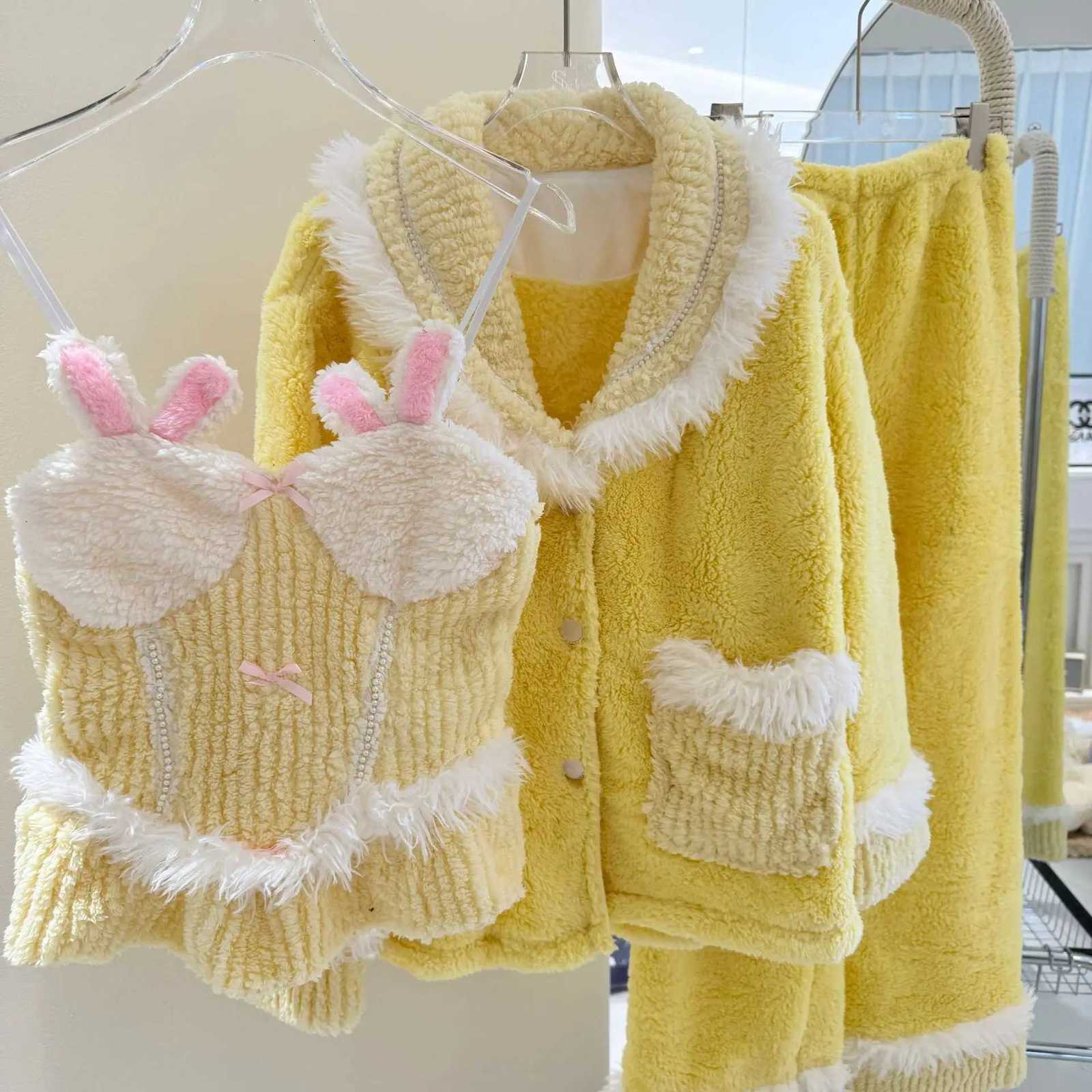 Lounge Women's Sleep Yellow Flannel Sexy Pajama 3Pcs Robe Set Sleepwear Autumn Winter Coral Fleece Sleepwear Casual Home Clothes LoungewearC26092 - view 7
