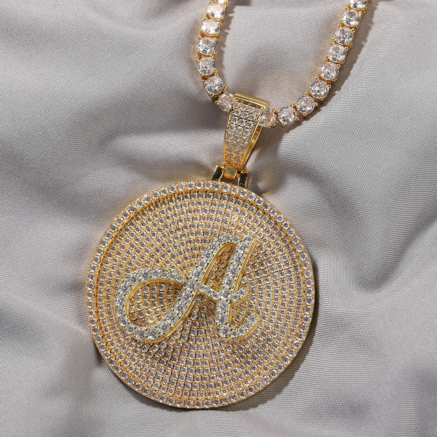 Custom 24-letter Hip-Hop Pendant Necklace with 18K Gold Plated and Silver Plated Link Chain Moissanite Main Stone for Male - view 5