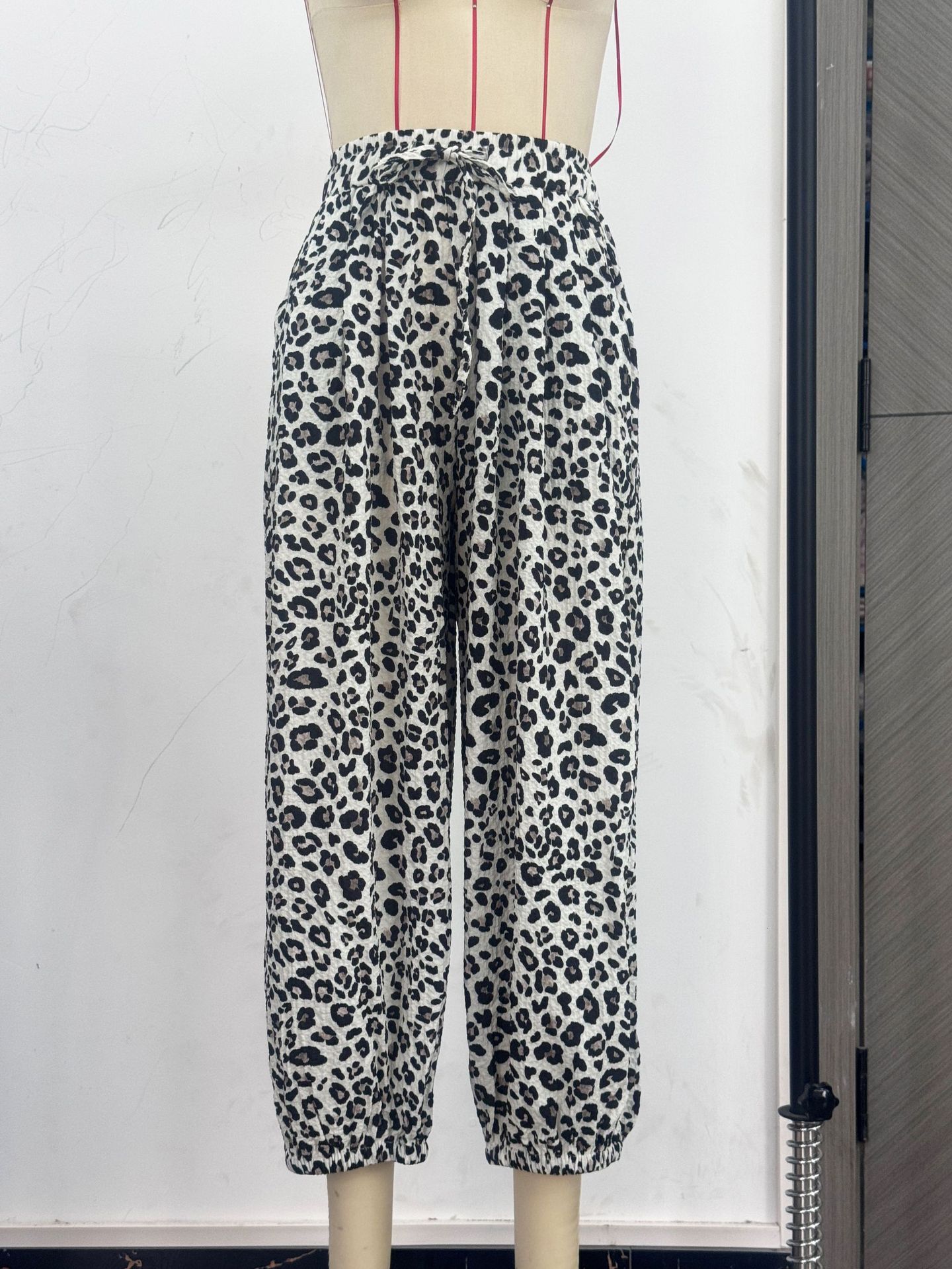 European and American cross-border foreign trade hot-selling leopard print cropped wide-leg pants, fashionable, loose, casual, breathable, high-qualit - view 6