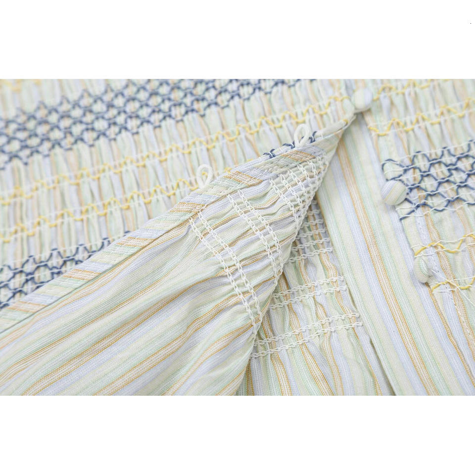 Summer New Women's Minimalist Style Button round Neck Sleeveless Honeycomb Pattern Embroidery Top Polyester Fiber Short Length - view 5