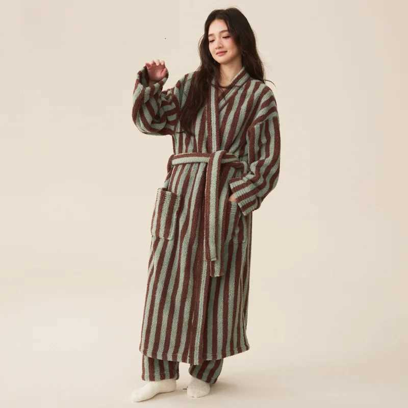 Lounge Women's Sleep Thickened Flannel Robe Pajamas Autumn Winter New Couple Coral Velvet Women Men Bathrobe Striped LengthedC260924