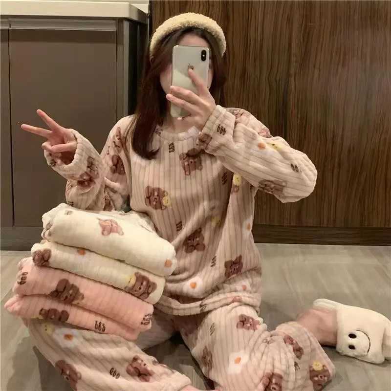 Sleep Lounge Women's 2025 New Women's Pajamas Set Warm Two-Piece Homewear Set Peach Bear Coral Velvet Suit Cute Sweet Thickened Warm Homewea - view 5