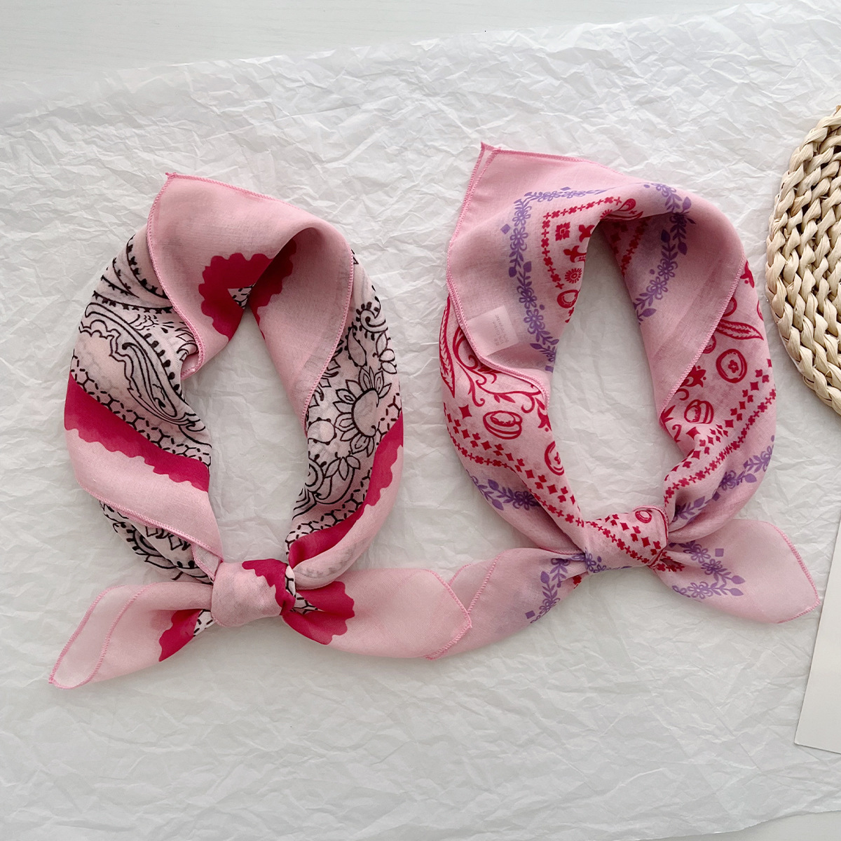 New, fresh, breathable women's soft, artistic, decorative small silk scarf, featuring a Japanese-style retro design, versatile cashew flower patt - view 4