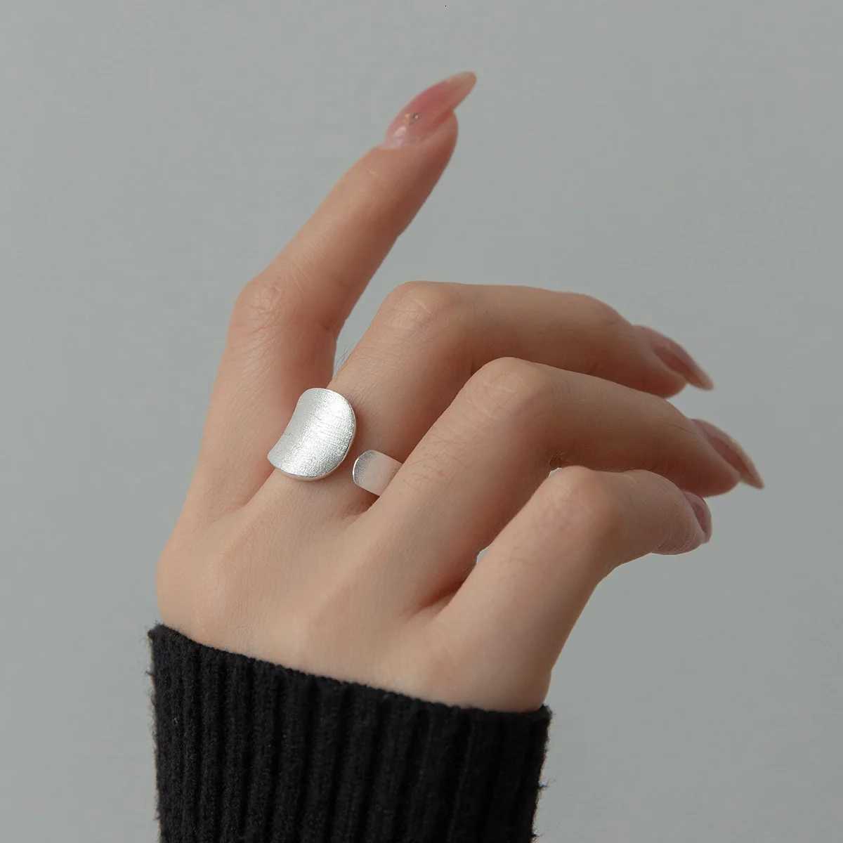 Sterling 925 Band Silver Rings Matte Finish Geometry Adjustable Rings For Women Wedding Engagement Luxury Jewelry Jewellery Moneys 925 N260924 - view 5
