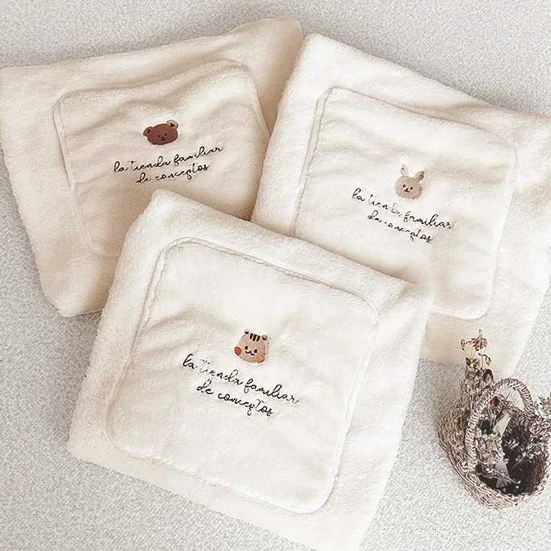 Backpacks Carriers Slings Baby Carrier Baby Carrier Ergonomic Soft Baby Blanket Coral Fleece Quilt Winter Windproof Warm Kids Blankets C2609221 - view 7