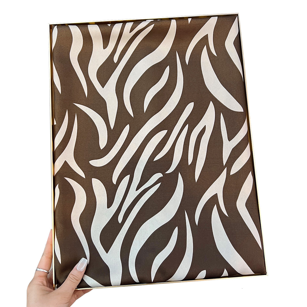 European and American style animal print silk 90CM twill women's shawl dual-use versatile light luxury elegant fashion square scarf - view 6