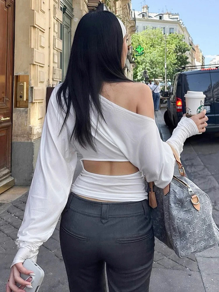 Solid Inclined Shoulder Batwing Long Sleeve T-shirts Tops Autumn Women Fashion Sexy Backless Slim Casual Streetwear Tees 260920 - view 4