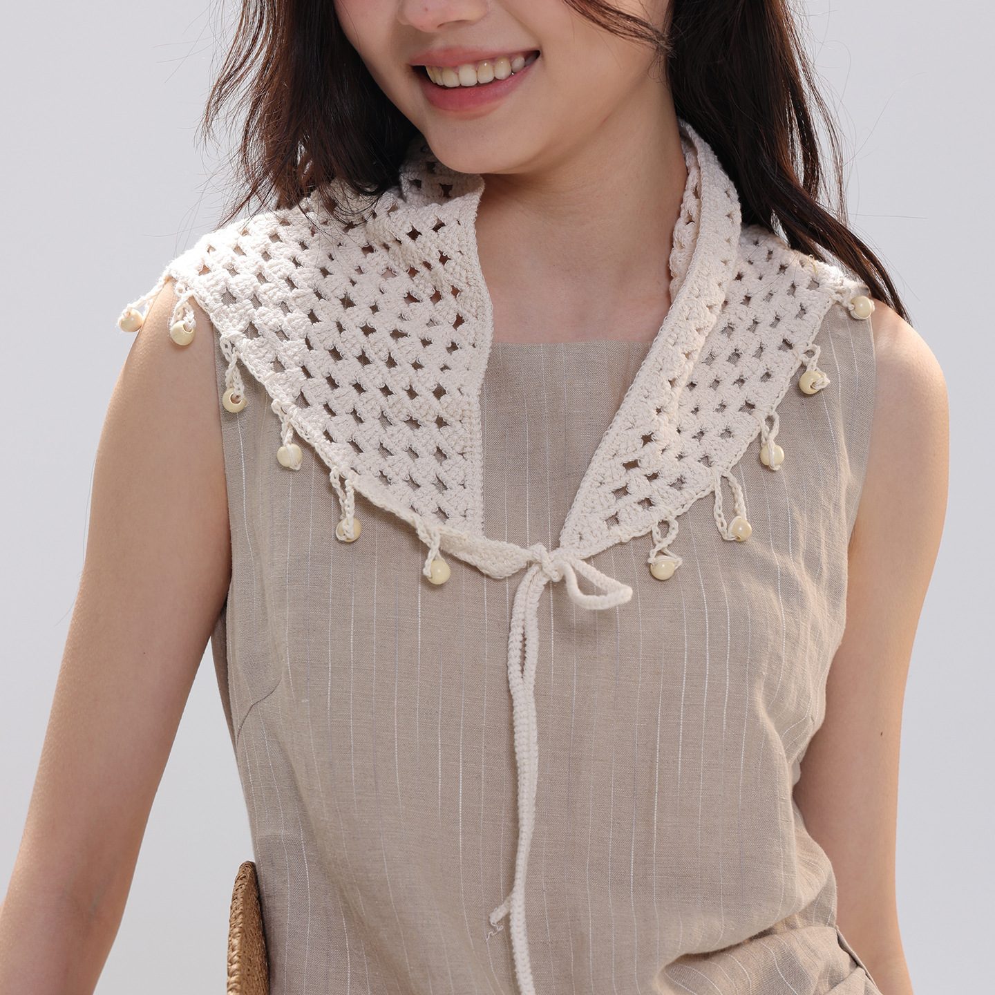 New ethnic-style hollowed-out tassel versatile hip scarf for women, summer layered waist accessory, high-end headscarf, shawl, multifunctional - view 3