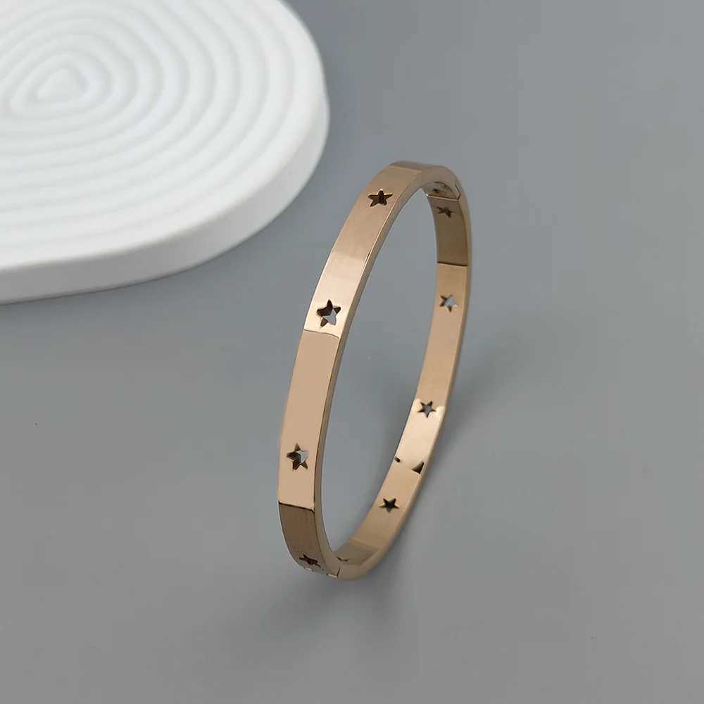 stainl five-pointed star Bangle New steel gold-plated wen's bracelet high-quty waterproof metal bracelet party jewelry N260924
