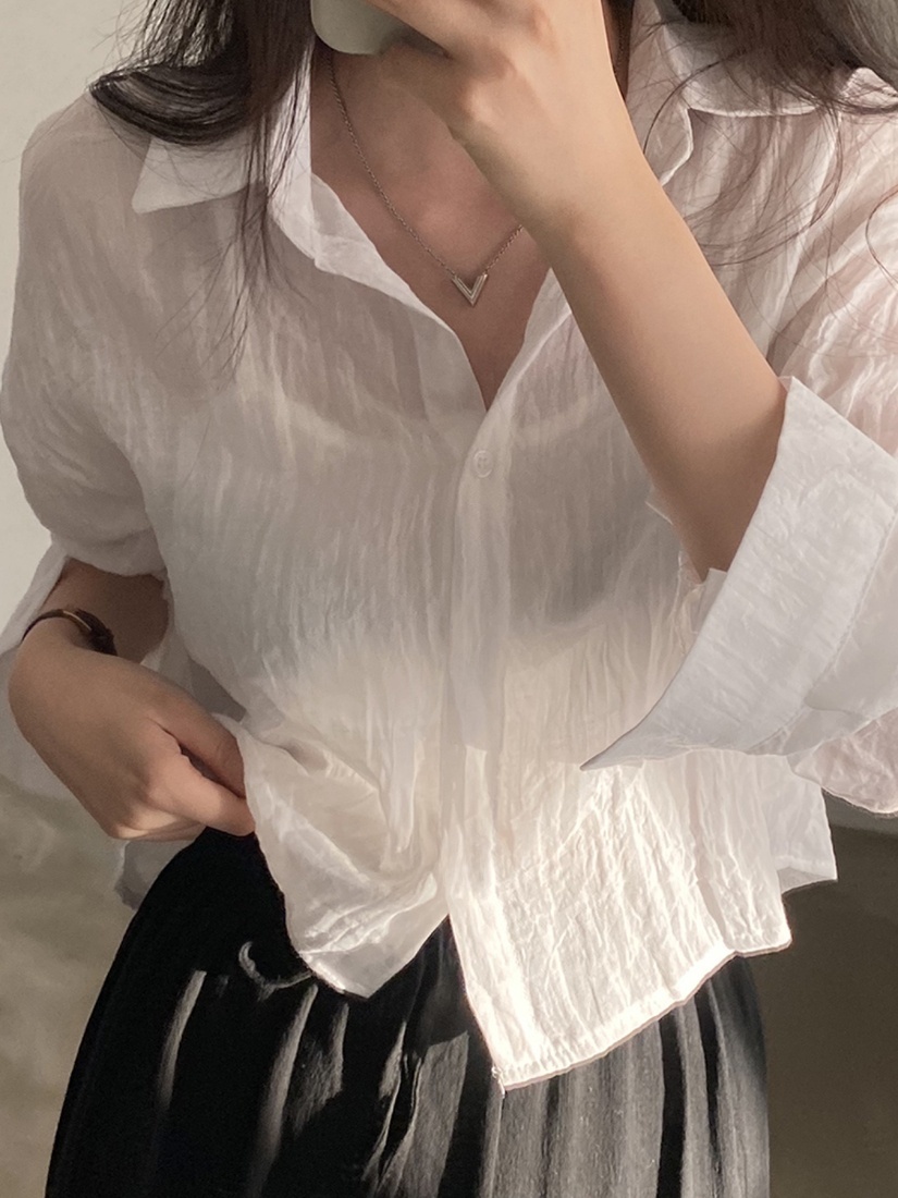 Summer Chic Sun Protection Thin Long Sleeve Shirt Women's Collared Fold Design Casual Straight Cut Pure Color Button up Top - view 3