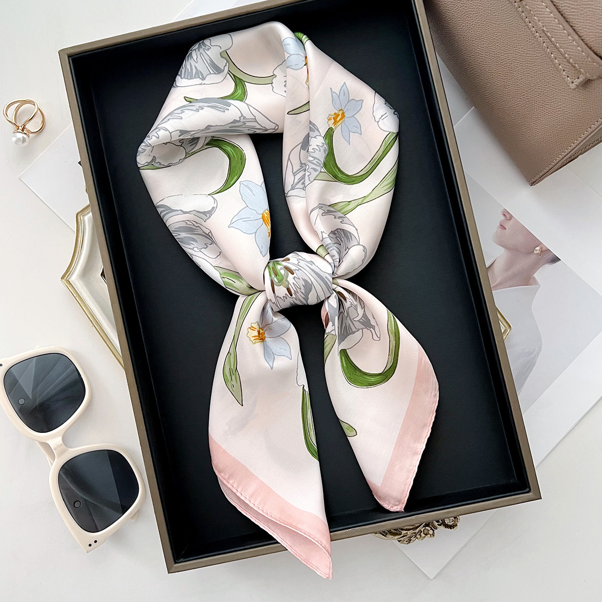 2026 Summer New Lightweight Floral Neck for Women, Youthful Accessory, Hair Tie, Bag Decoration, Silk Scarf - view 3