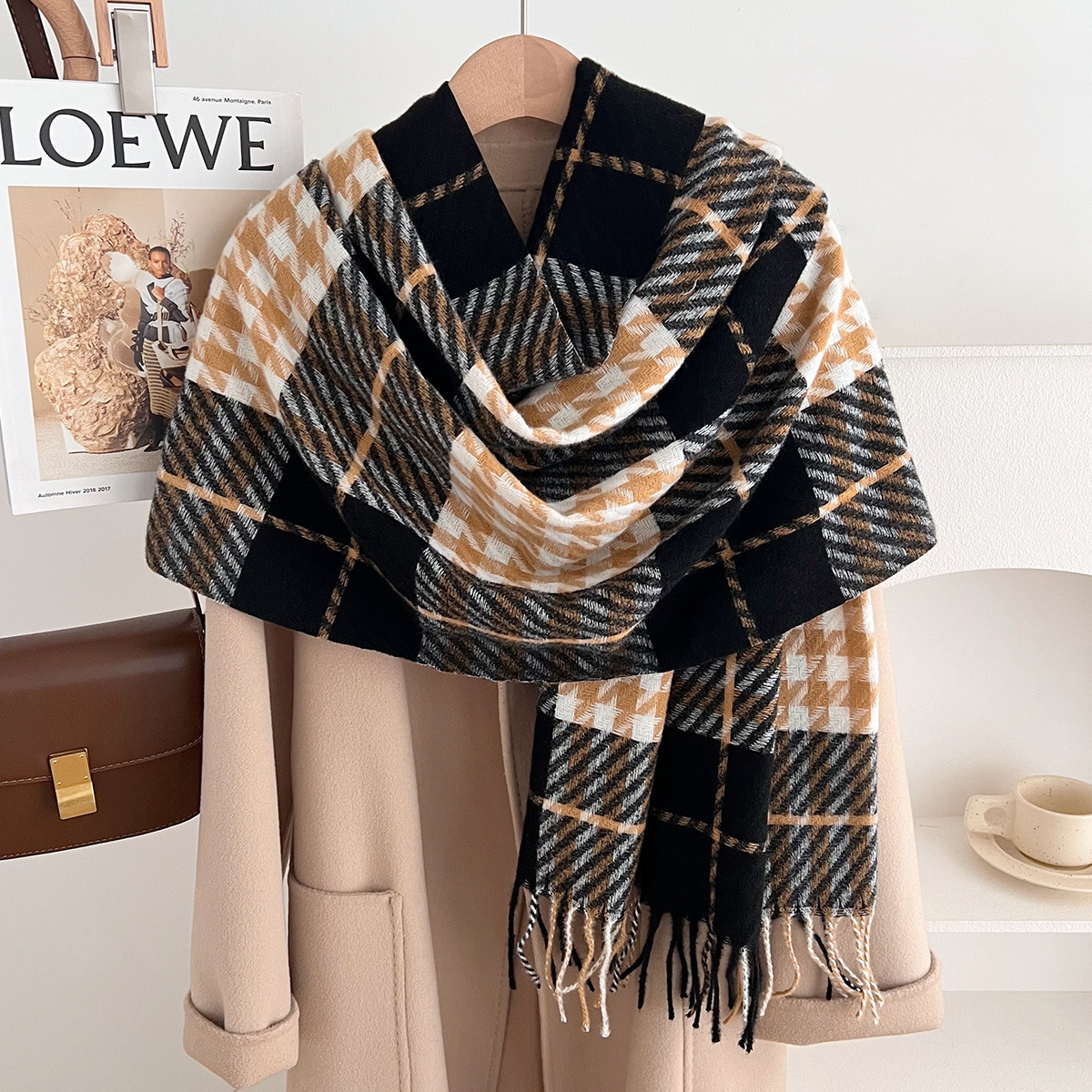 Autumn Winter New Imitation Cashmere for Women, Warm Thickened Outer Shawl, Plaid Simple Houndstooth Neck Scarf Wholesale