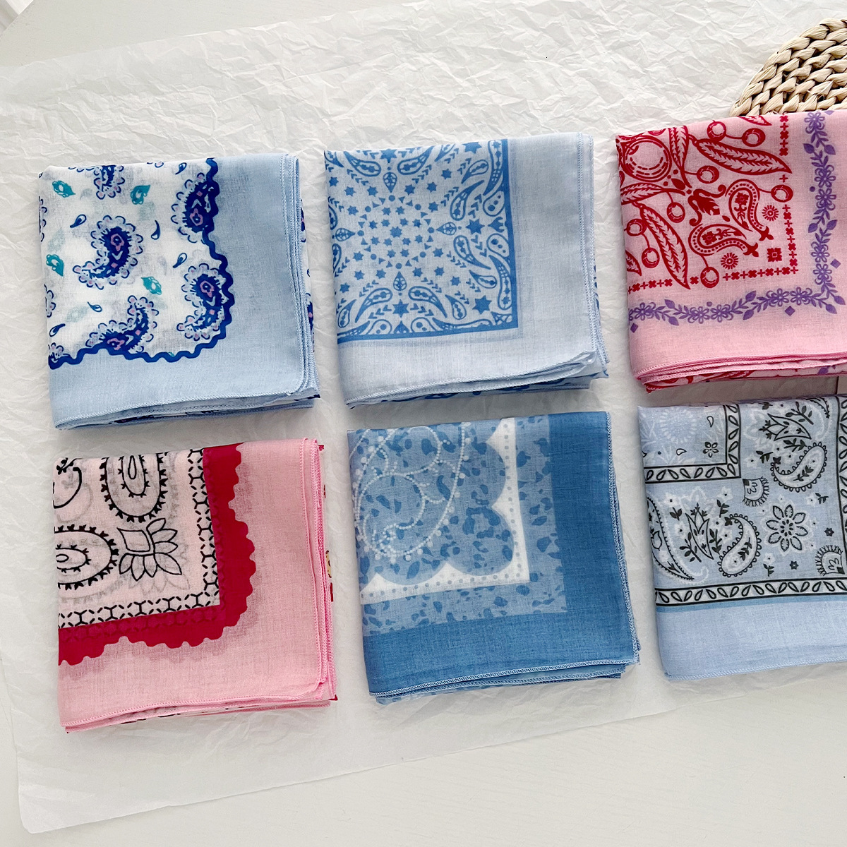 New, fresh, breathable women's soft, artistic, decorative small silk scarf, featuring a Japanese-style retro design, versatile cashew flower patt - view 5