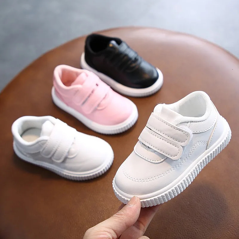 Kids Sneakers Girls Trainers Boys Shoes Children Leather Shoes White Black School Running Shoes Pink Sports Shoes Flexible Sole 260920