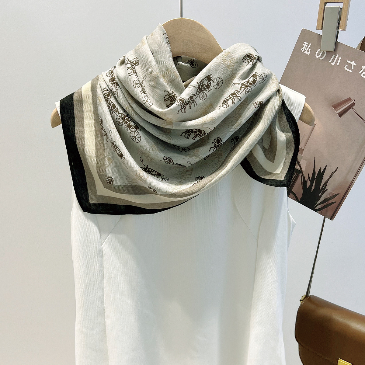 Vintage Light Luxury High-End Carriage Cotton Linen Spring Autumn New 70cm Small Square Stylish Decorative Versatile Neck Scarf - view 5