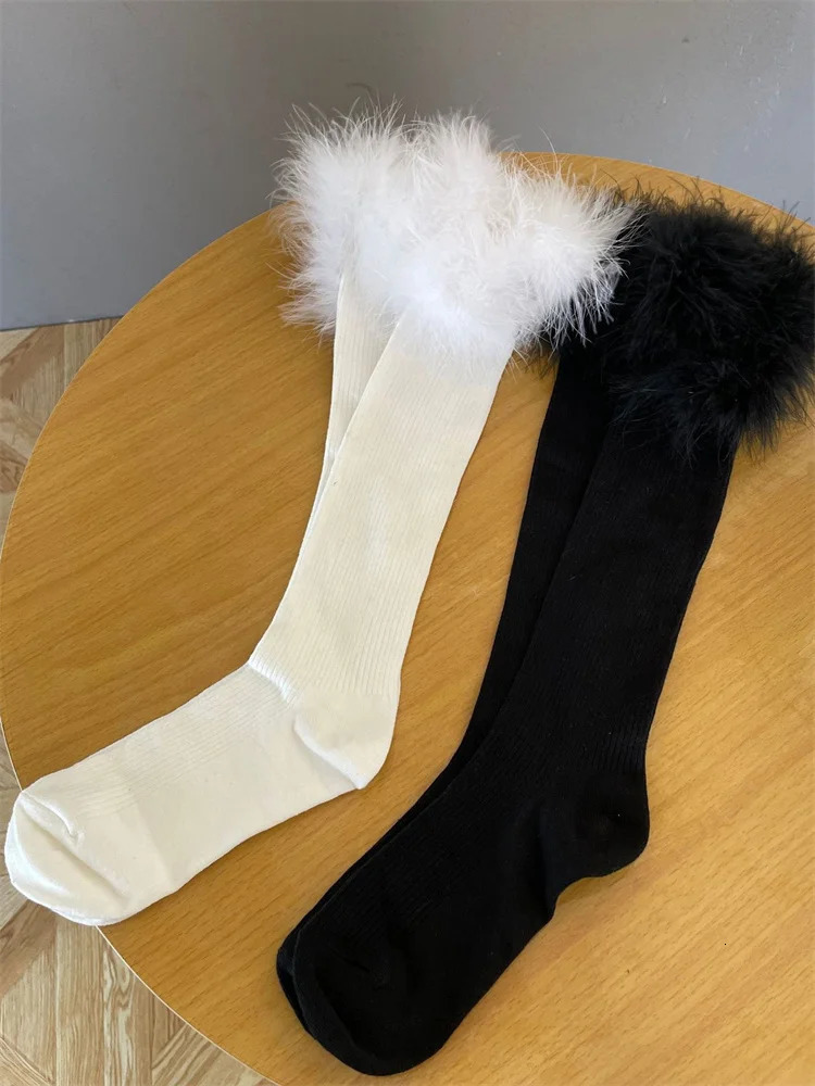 Tossy Female Fur Feather Ribbed Socks Casual Patchwork Commute Sexy Solid Spring Elegant Party Looks Womens Hosiery Socks 2026 260924 - view 7
