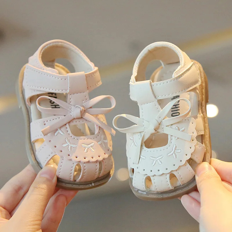 Summer Baby Girls Sandals Cut-Outs Lace Princess Shoes Children Sandals Anti Slip Soft Sole Toddler Kids Beach Shoes Size 15-25 260923