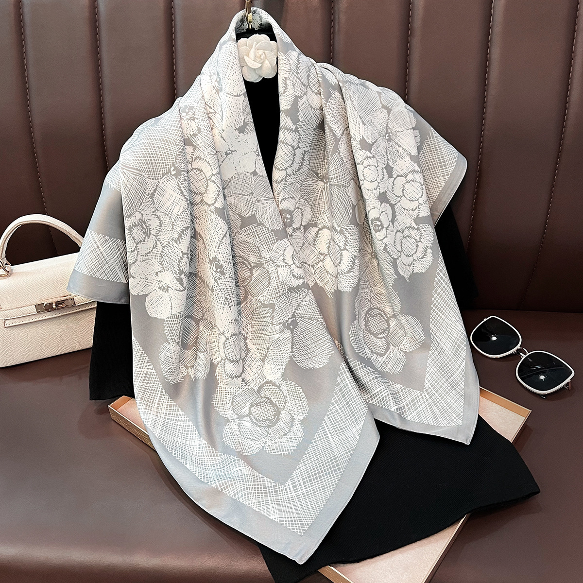 Spring autumn lightweight floral print neck scarf, twill fabric, elegant and stylish, suitable for commuting - view 4