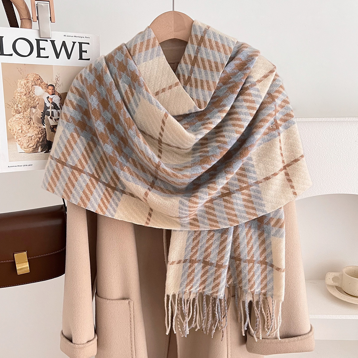 Autumn Winter New Imitation Cashmere for Women, Warm Thickened Outer Shawl, Plaid Simple Houndstooth Neck Scarf Wholesale - view 5