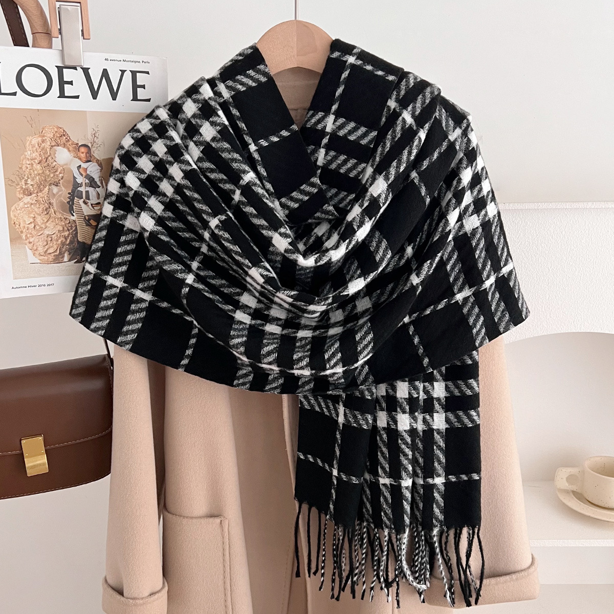 Autumn Winter New Imitation Cashmere for Women, Warm Thickened Outer Shawl, Plaid Simple Houndstooth Neck Scarf Wholesale - view 4