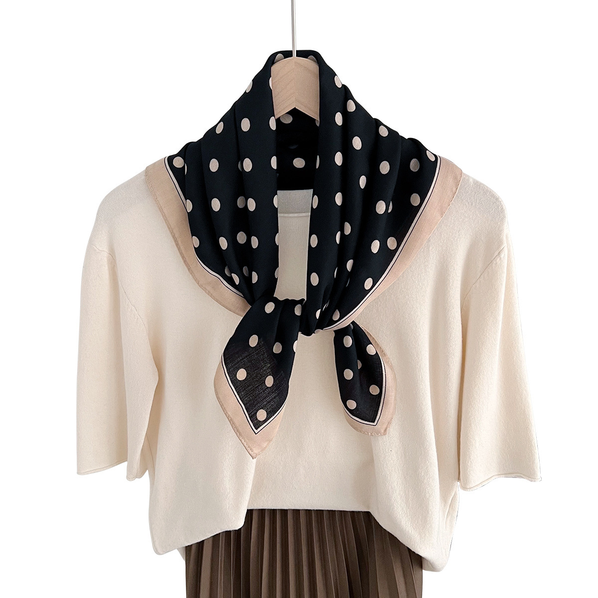 Korean-style fashion simple black and white polka dot silk 65CM herringbone pattern small square neck protector decorative shirt scarf - view 6