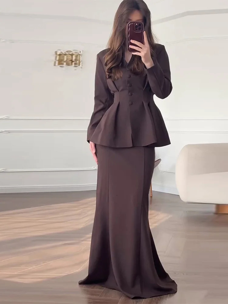 Chic Single Breasted Women s Skirt Suit Vneck Waist Cinching Full Sleeve Top High Waist Skirts Female Outfit Summer Lady Sets 260922 - view 5