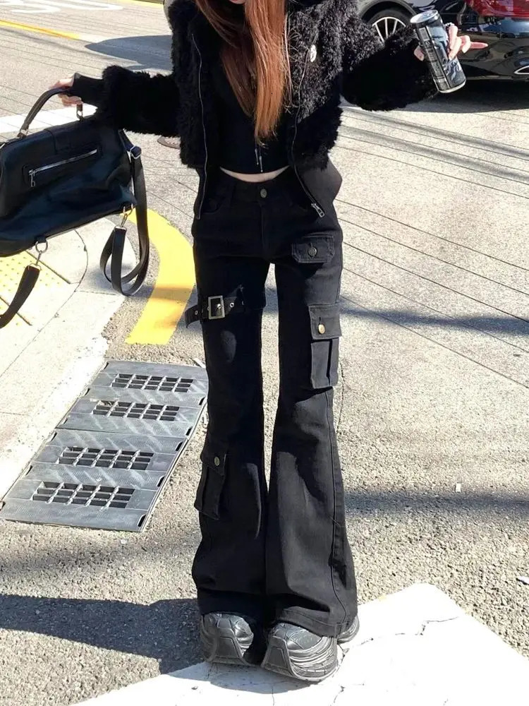 2026 Cyber Y2K Fashion Strap n Slim Stacked Flare Jeans Pants For Women Clothing Multi Pockets Lady Trousers Pantalon Femme 260922 - view 5