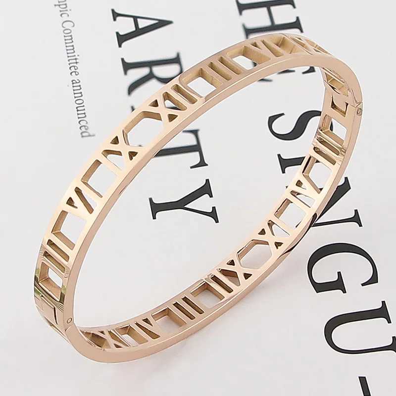 Numeral Bangle Delicate Hollow Ran Bracelets Bangles Titanium Steel Bangle Fine Jewelry For Wen Vacuum Plating Bangle Top Quty N260924 - view 5
