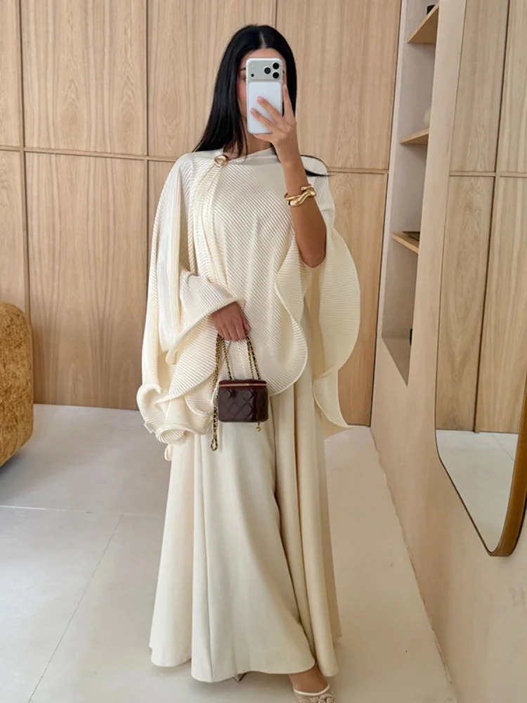 Women White Pleated Cape Set Loose Long Sleeved Ruffles Blouse Aline Maxi Flowy Skirt 2026 Chic Formal Evening Party Outfit 260922 - view 3