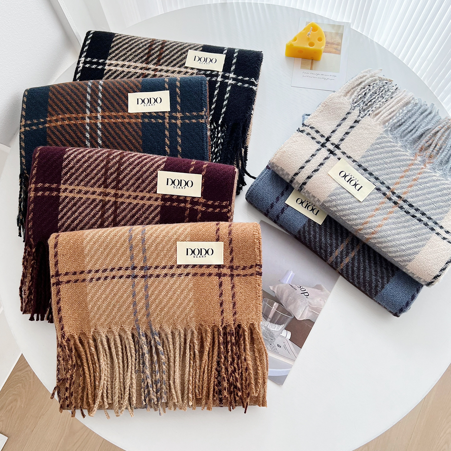 British classic versatile plaid scarf, Korean Dongdaemun high-end neck warmer, faux cashmere elegant and warm shawl