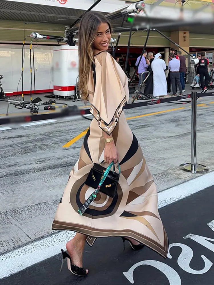 Boho Women Print Top Long Skirt Suits Oneck Shawl Tops High Waist Irregular Skirts Sets 2026 Summer Lady TwoPiece Outfits 260924 - view 4