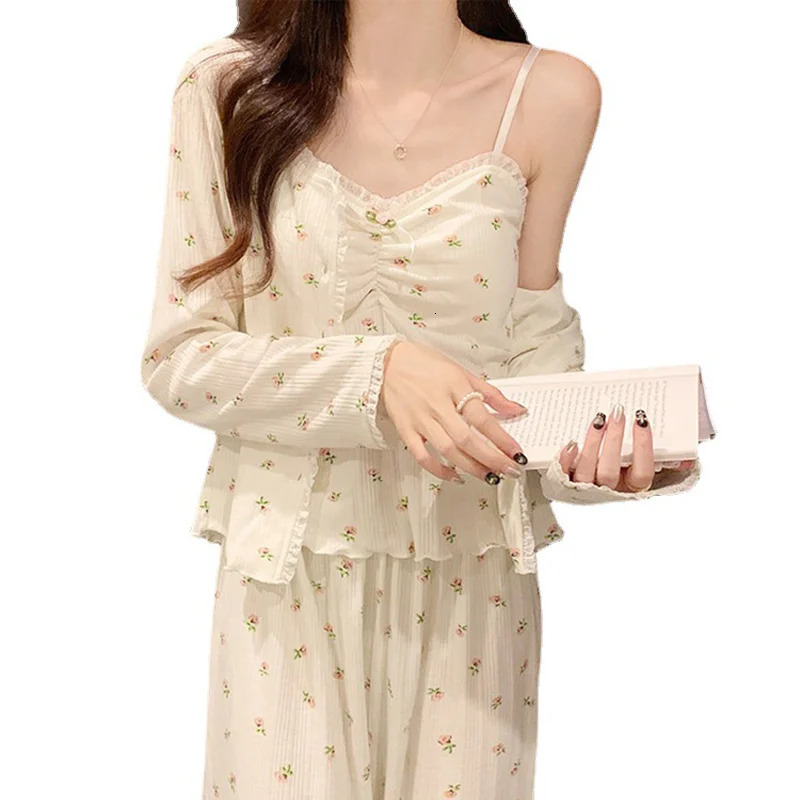 Pajamas Female Long-Sleeved Spring And Autumn Suspenders Trousers Three-Piece Set With Cushion Sweet Pajamas Homewear Suit 260922 - view 6