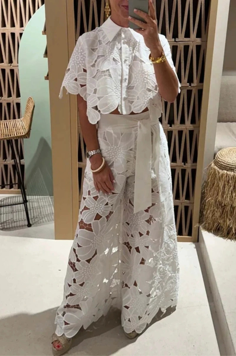 Women Set Short Sleeved Blouse Tops Tie-up Pants Two Peics set Lace Outfit Embroidery Retro Hollow Temperament Suit 260922 - view 7