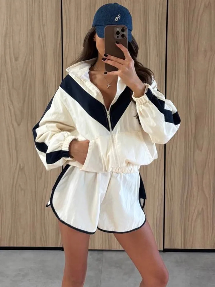 Casual Color Block Zip Up Two Piece Set Women Long Sleeve Stand Collar Cropped Jacket High Waist Shorts 2026 Spring Summer Suit 260924 - view 3